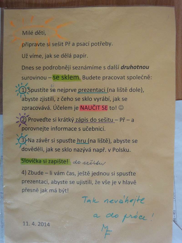 Sklo...