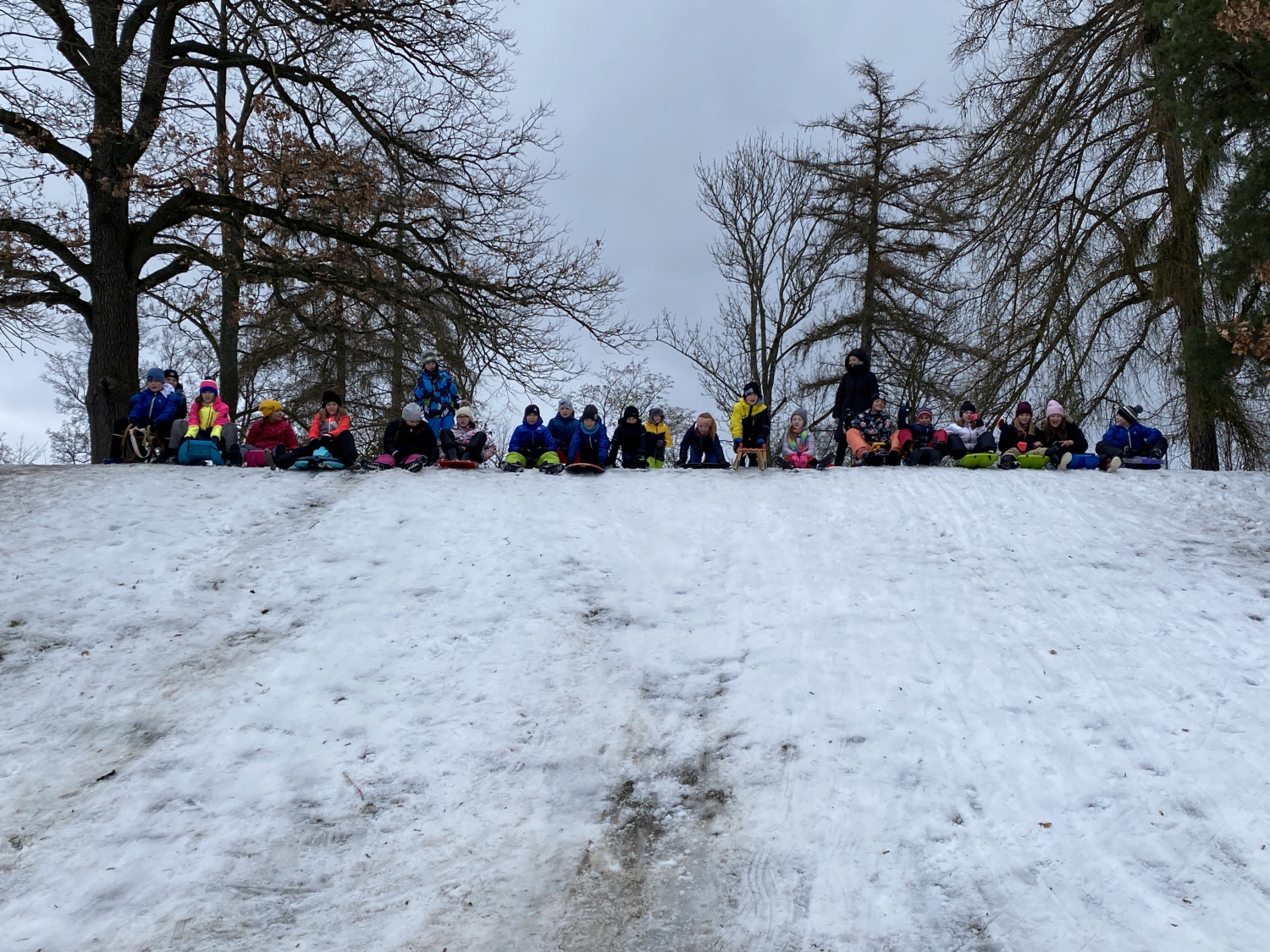 Reportážní foto - Oslava vysvědčení a bobovačka