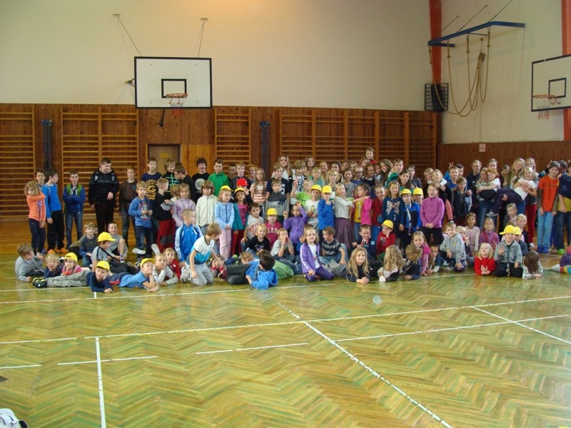 Sportovní den pro prvòáky Sportovní den pro prvòáky