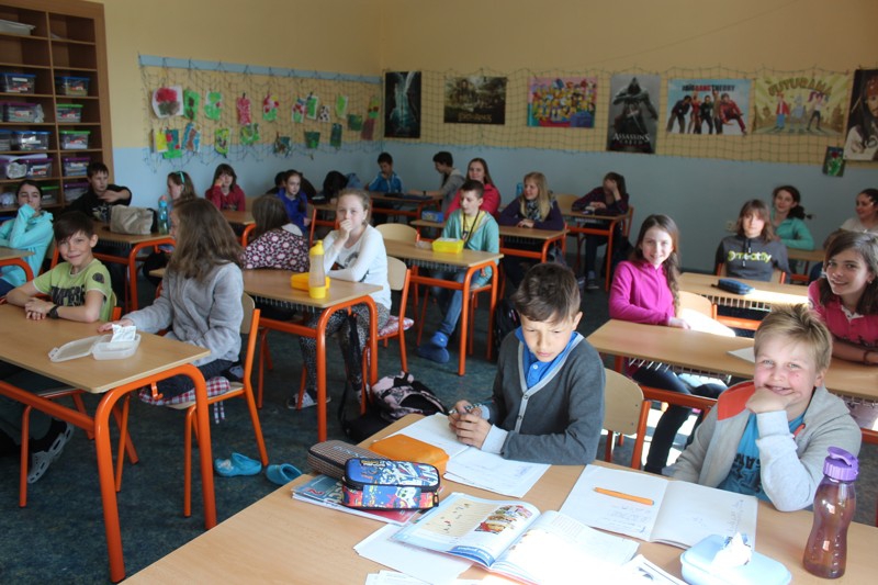 Nové lavice v 6.A Nové lavice v 6.A
