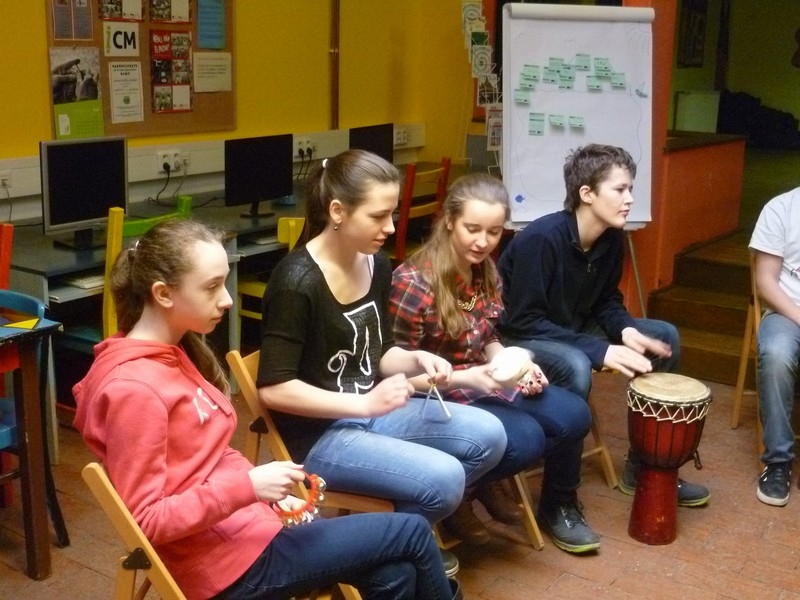 Multikulturní výchova ve V-klubu (druhé setkání) Multikulturní výchova ve V-klubu (druhé setkání)